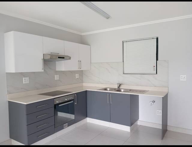 2 BEDROOM APARTMENT TO LET IN UMHLANGA RIDGE